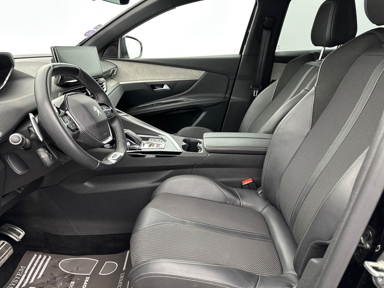 Peugeot 3008 puretech 130ch s&s eat8 gt — photo 9