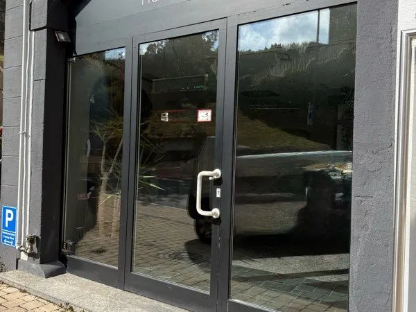 Studio de coiffeur à louer