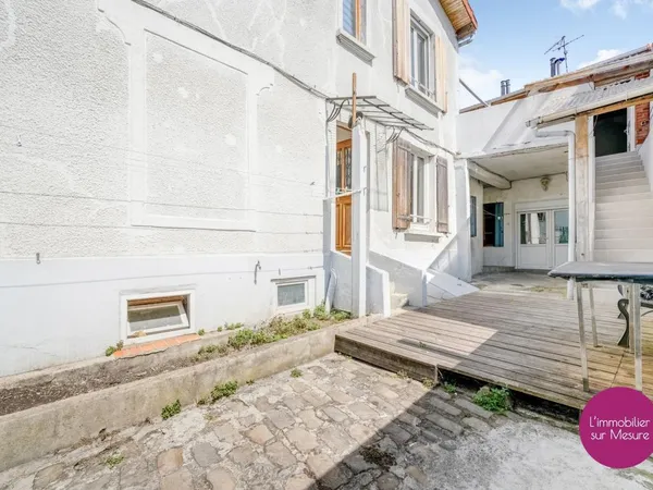 Maison À Vendre BAS MONTREUIL LIMITE VINCENNES
