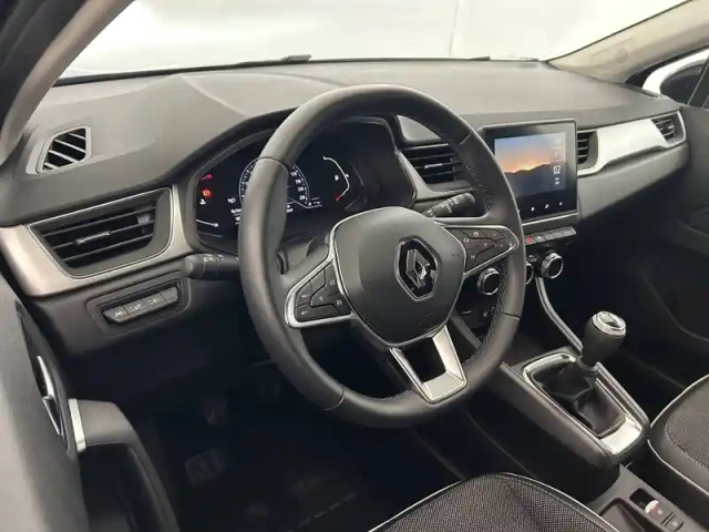 Renault Captur tce 90 — photo 19