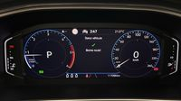 Volkswagen T-Roc 2.0 TDI 150ch Style DSG7 — photo 10