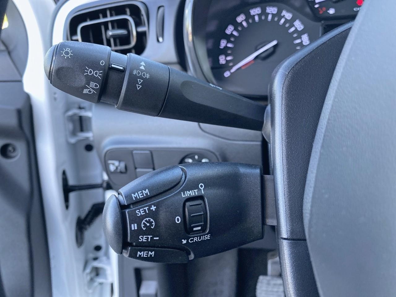 Citroën C3 1.2 puretech 83ch s&s feel pack — photo 18