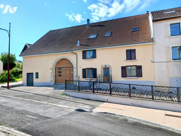 Maison 5 pièces 200 m²