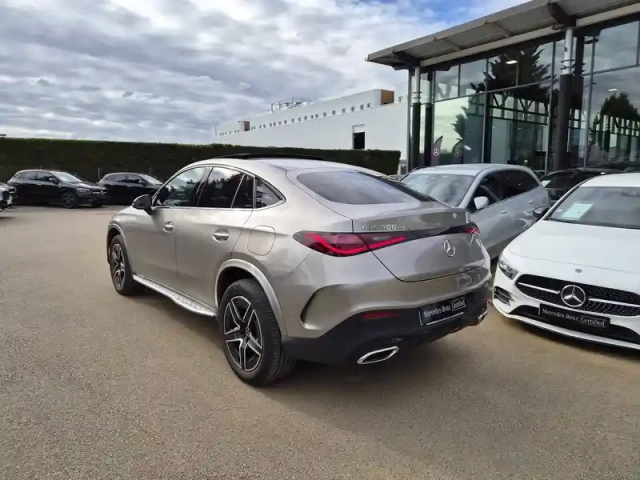 Mercedes Glc coupe 300 de 9g-tronic 4matic — photo 7