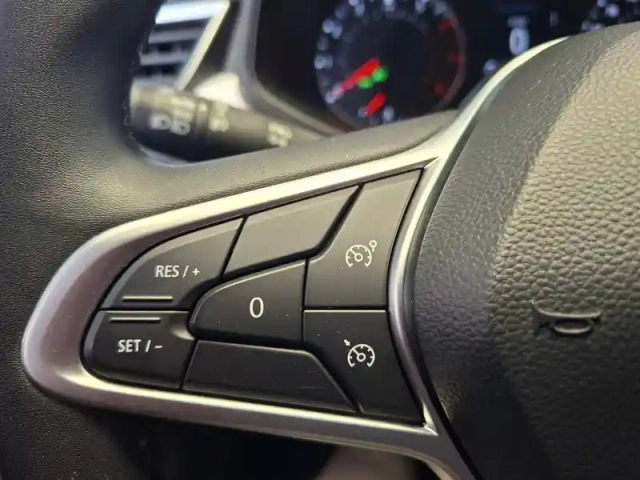 Renault Clio tce 90 — photo 44