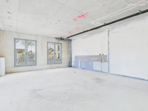 Local commercial 98 m²