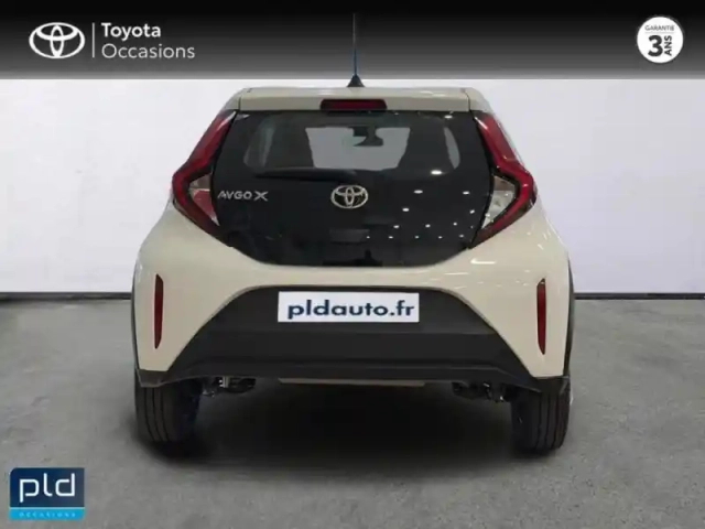 Toyota Aygo x 1.0 vvt-i 72ch active my23 — photo 8