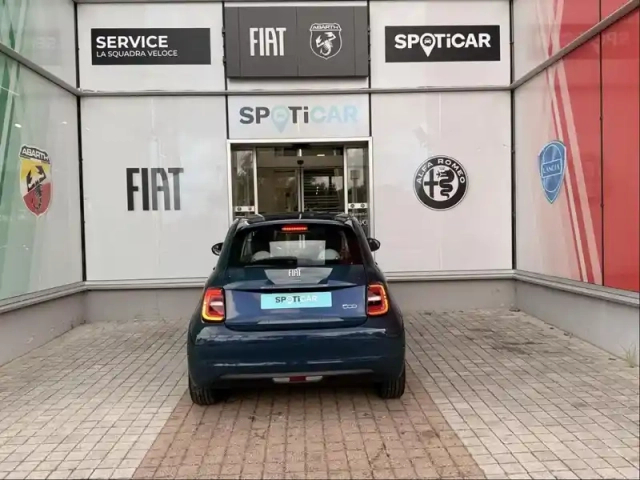 Fiat 500 e 118ch la prima my23 — photo 5