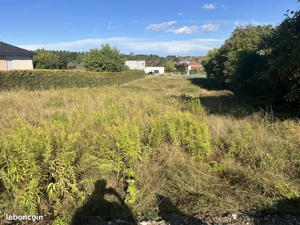 Terrain 1 198 m² Sainte Maure