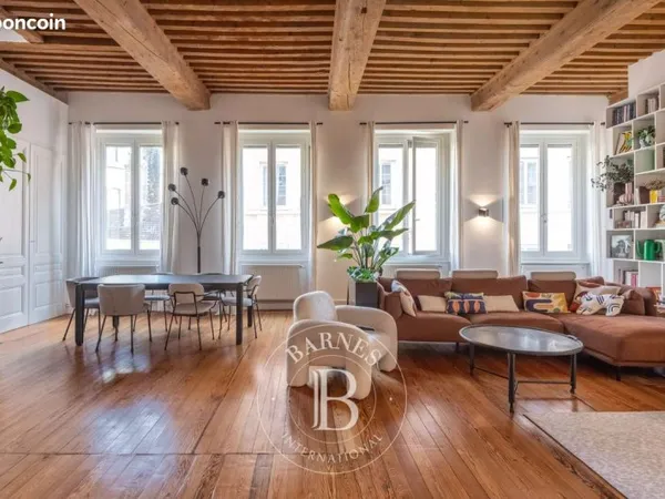 Appartement 4 pièces 121 m²