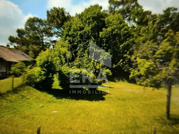 Terrain 1170 m² CUCQ