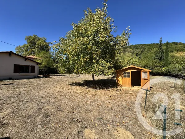 Terrain 1500 m²