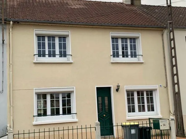 Proche bourg jardin grand garage double
