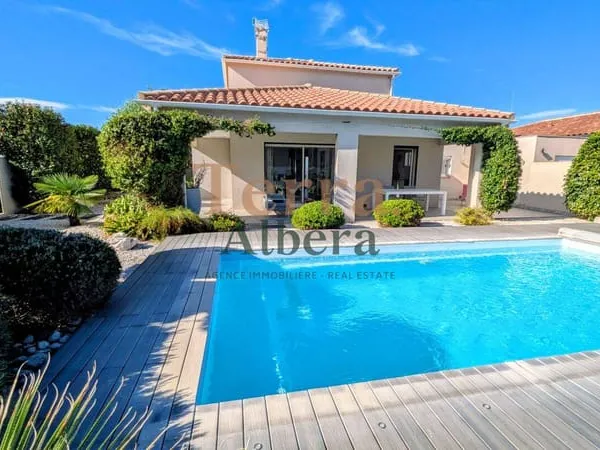 Villa 4 pièces 131 m²