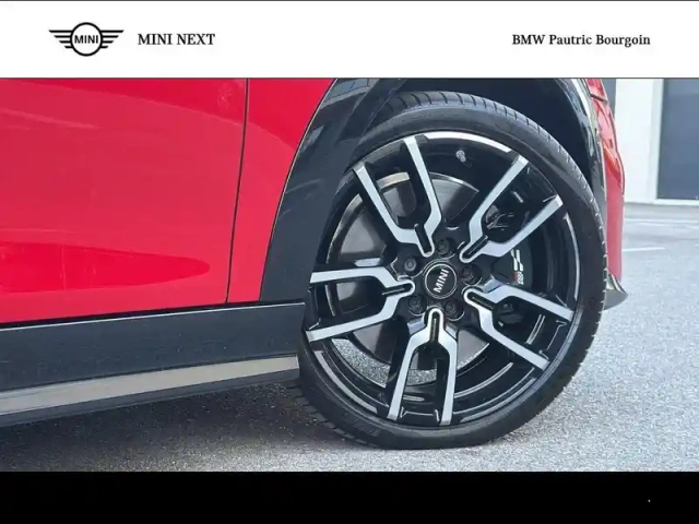 Mini Cooper 3 portes s 204ch jcw dkg7 — photo 8