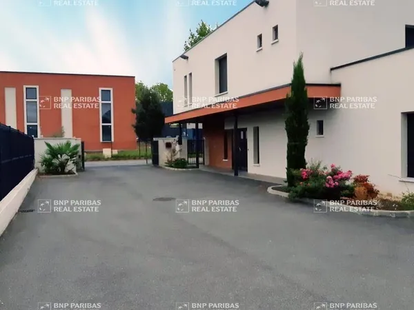 Bureaux 465 m²