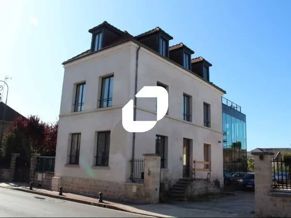 Bureaux 115 m²