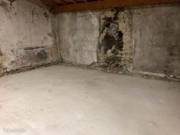 Location. Box