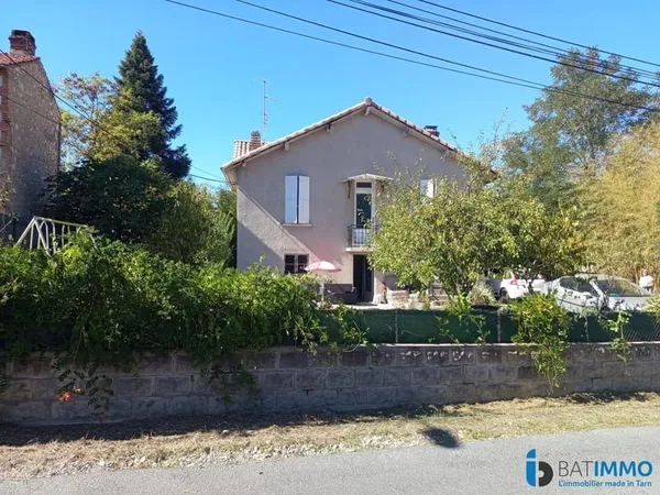 MAISON INDIVIDUELLE SUR 500M²