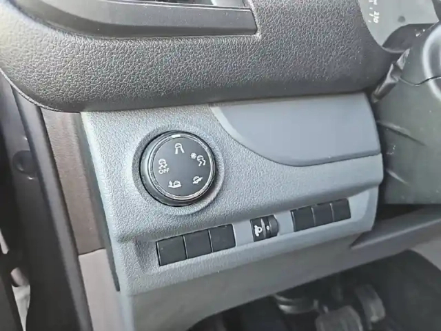 Peugeot Expert ca standard bluehdi 180 s&amp;s eat8 — photo 21