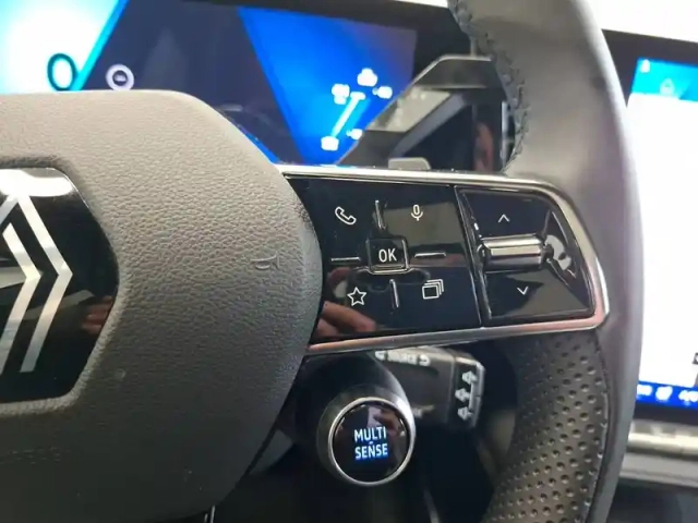 Renault Scenic e-tech electrique 220 ch grande autonomie — photo 32