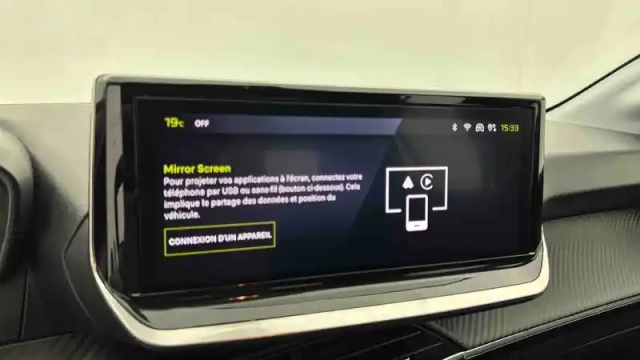 Peugeot 208 hybrid 100 e-dcs6 — photo 27