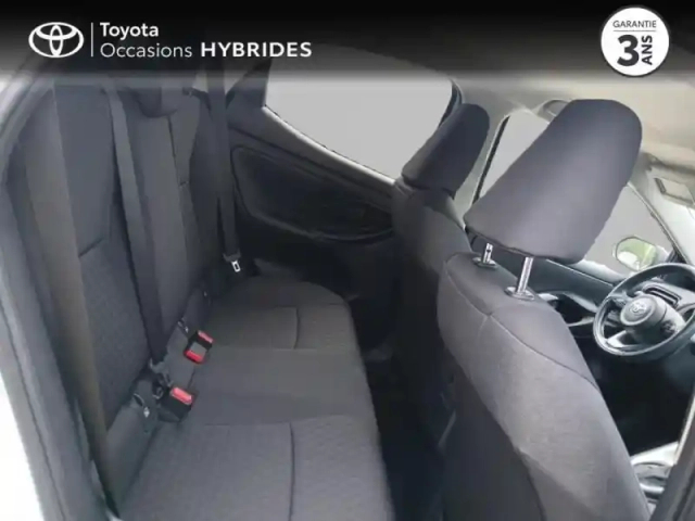 Toyota Yaris 116h design 5p my22 — photo 7