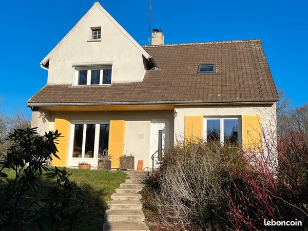 Location d'un grand pavillon avec jardin
