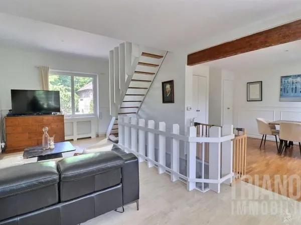 À vendre - Charmant Duplex rénové à Meulan-en-Yvelines