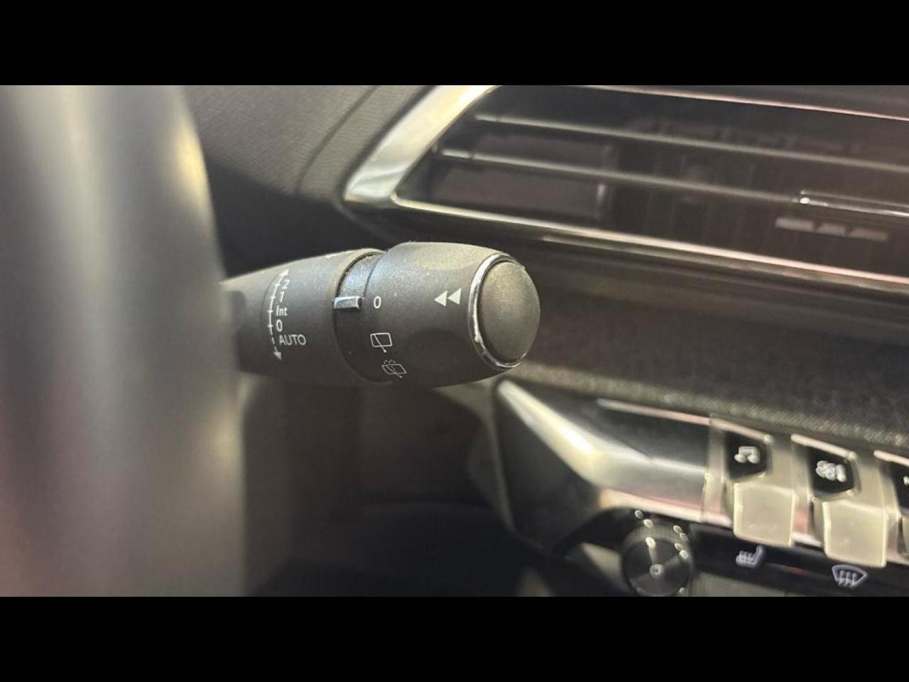Peugeot 3008 1.5 bluehdi 130ch s&s allure pack eat8 — photo 24