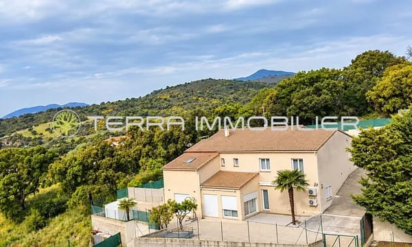 VILLA INDIVIDUELLE AU CALME - ENTREE DE VILLE AJACCIO