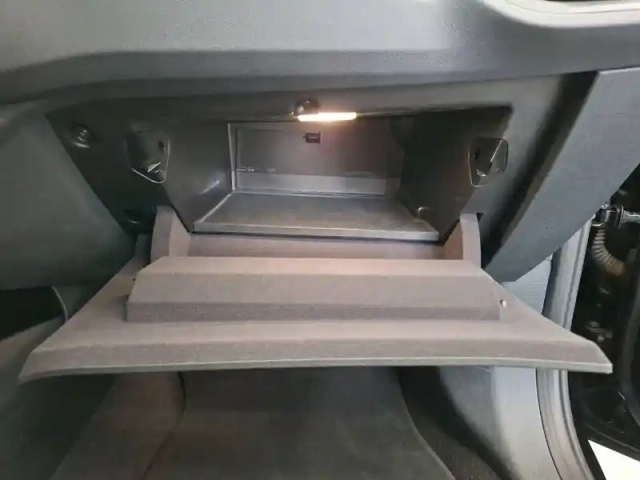 Bmw Serie 1 118i 136 ch — photo 40