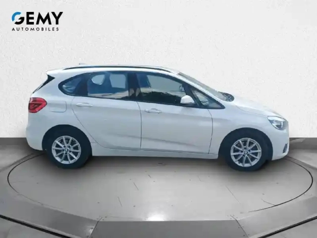 Bmw Serie 2 active tourer 216d 116 ch — photo 4