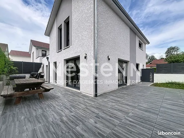 Maison 4 pièces 122 m²
