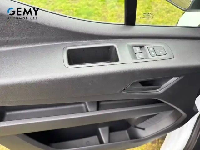 Renault Master electrique fgn l2h2 3t5 grande autonomie — photo 13