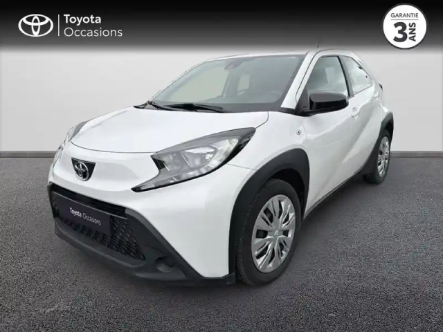 Toyota Aygo X 1.0 vvt-i 72ch dynamic my23 — photo 1