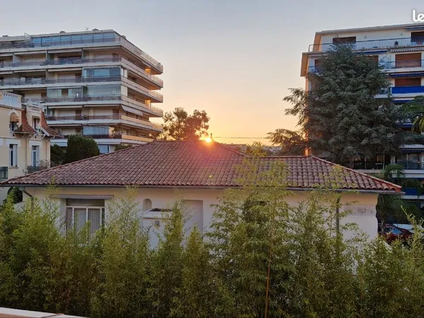 Loue un appartement centre de Cannes
