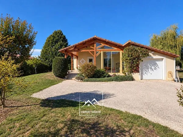 Maison de plain-pied 5 pièces 124 m²