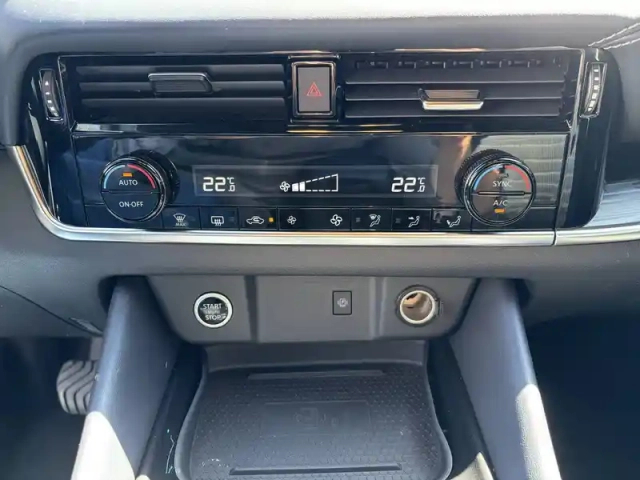 Nissan Qashqai mild hybrid 158 ch xtronic — photo 2