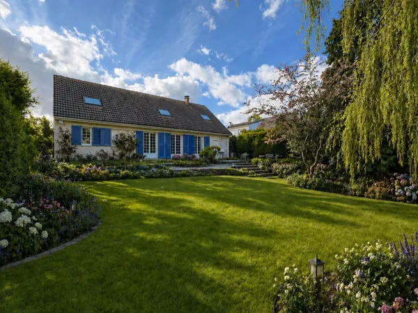 Maison 7 pièces 161 m²