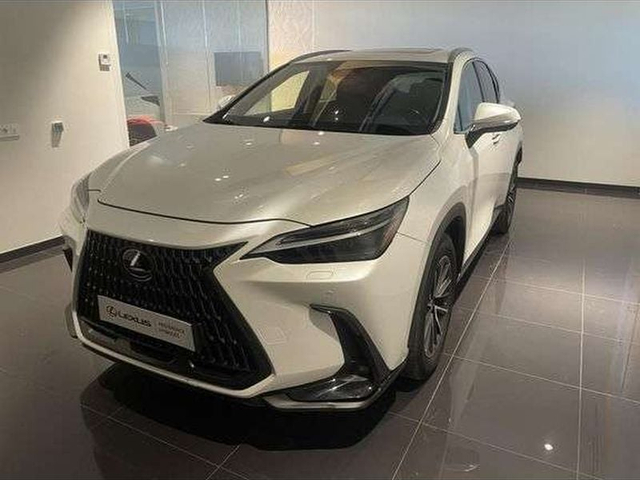 Lexus NX Lexus NX 450h+ Luxe 4WD Pack Design