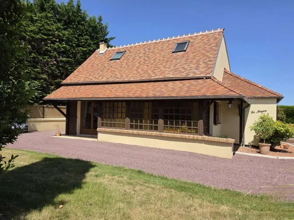 urgent colocataire femme / maison a partager