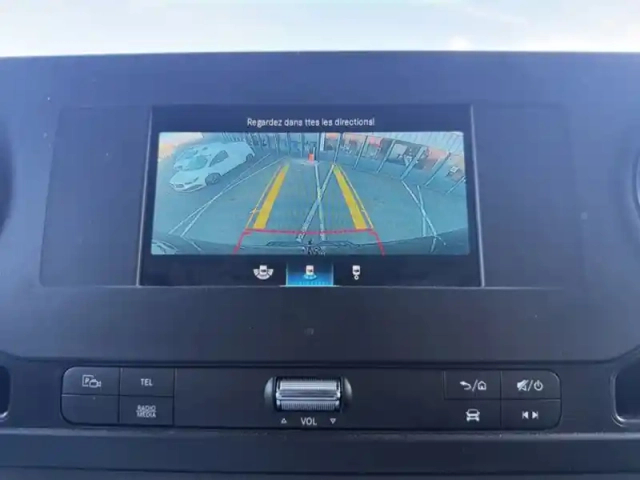 Mercedes Sprinter 215 cdi fourgon toit sureleve standard — photo 17