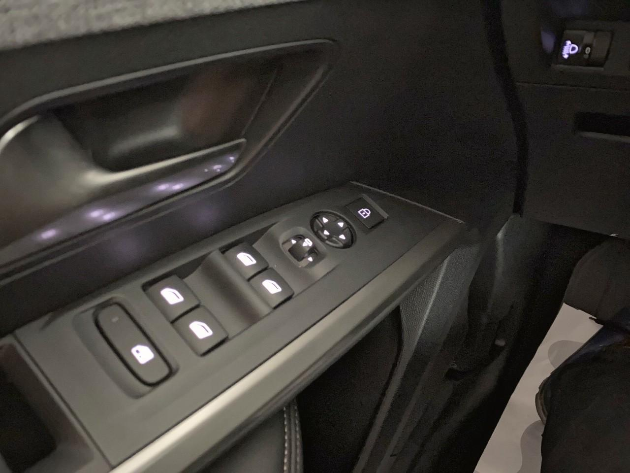 Peugeot 3008 hybrid 145 e-dcs6 allure — photo 20