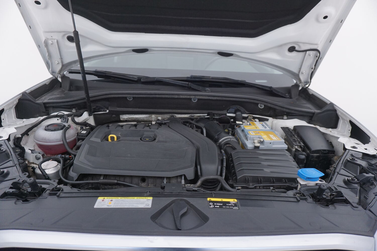 Audi Q2 — photo 17