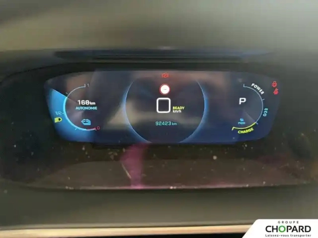 Peugeot 2008 moteur électrique 136 ch — photo 17