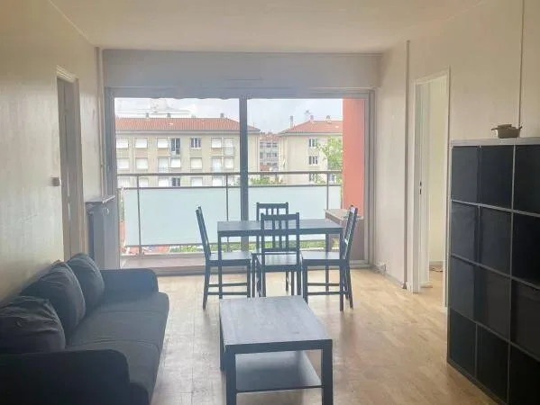 Appartement 4 pièces 79 m²