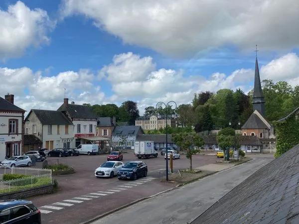 Appartement rénové Bernay-Lieurey