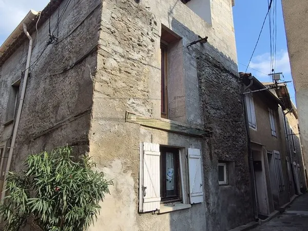 Maison de village Avec terrasse