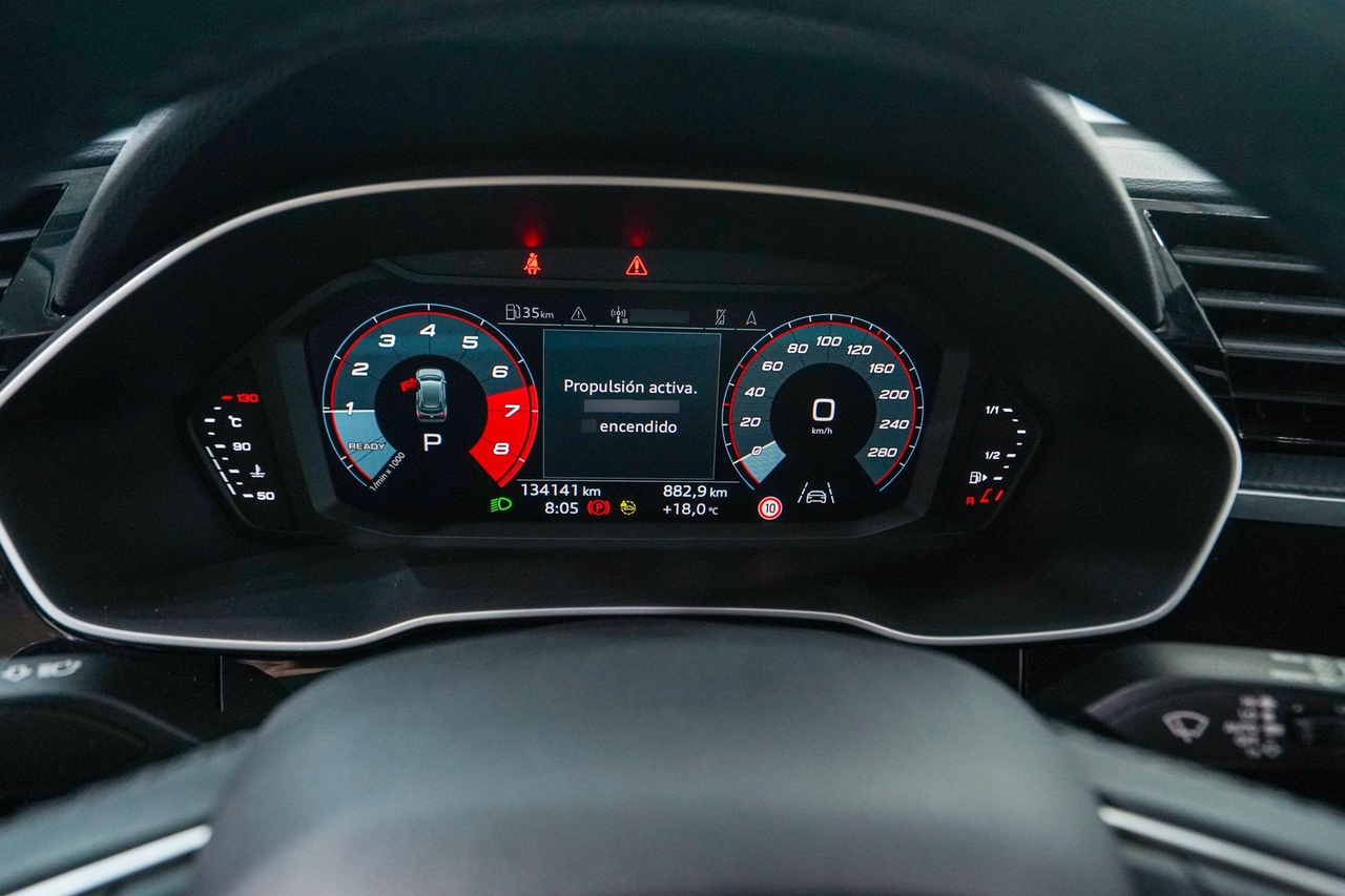Audi Q3 — photo 15